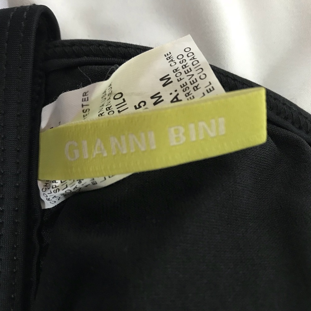 Gianni Bini Bikini Top | Black Crochet | Medium - Picture 4 of 5
